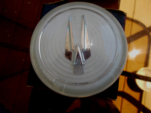 Studebaker hawk horn button - hawk,